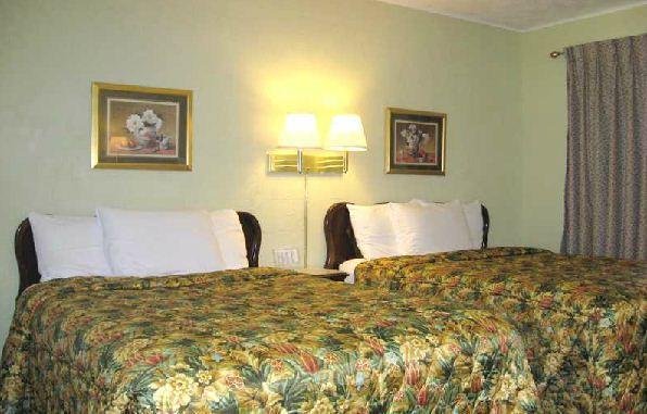 White Columns Motel Pine Mountain  Extérieur photo